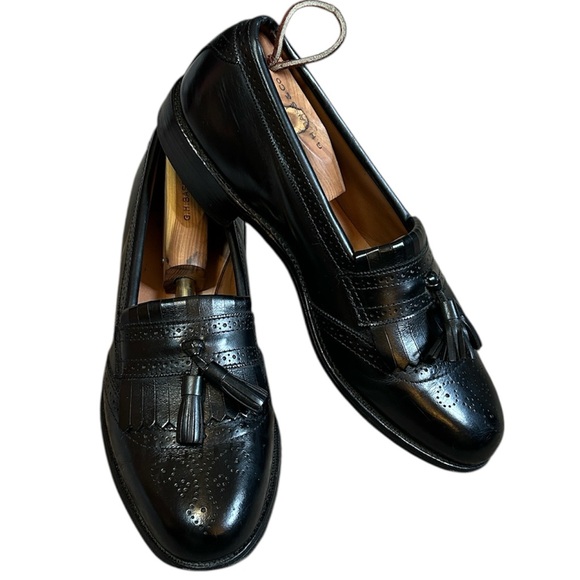 Allen Edmonds Bridgeton Black Leather Tassel Loafers size 9 C narrow - Picture 2 of 15
